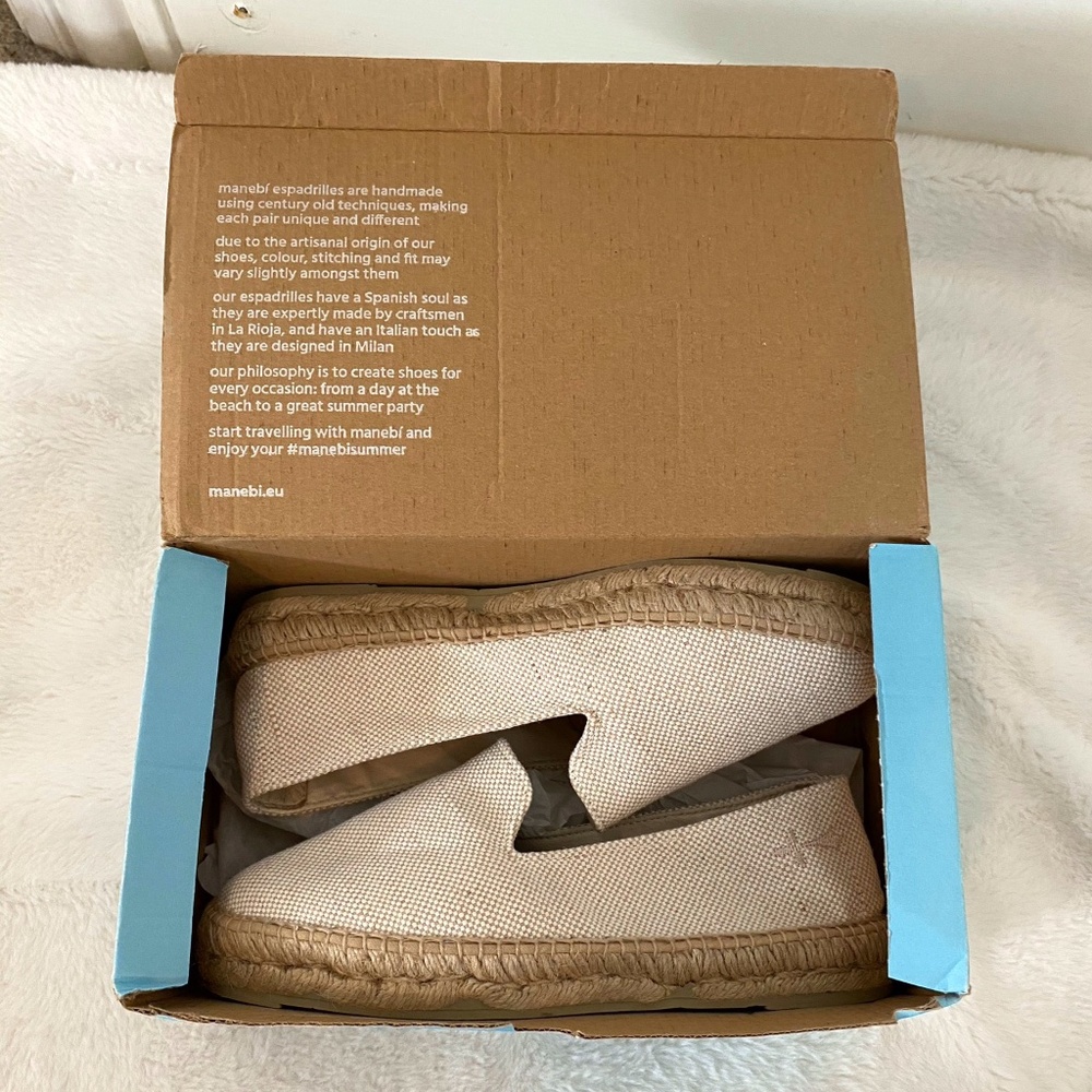 NWT Manebi La Havana Espadrille, Ice, 39